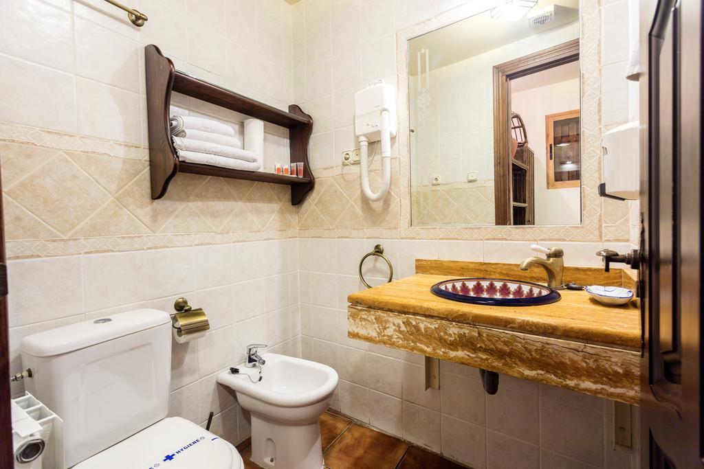 Arte Vida Suites & Spa Γρανάδα Εξωτερικό φωτογραφία